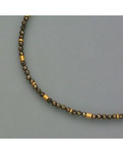 Elegante Edelsteinkette mit Pyriten