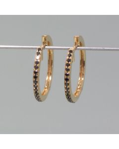 Gelbgold-Creolen mit schwarzen Diamanten