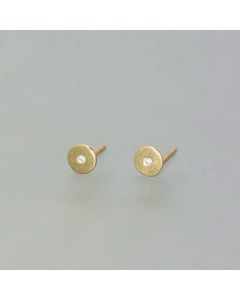 Zarte Goldohrstecker mit kleinem Diamant