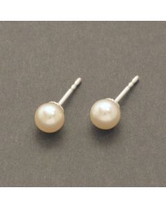 Perlenohrstecker weiß