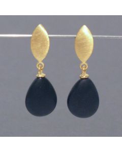 Onyx-Ohrhänger in Tropfenform, vergoldet