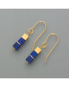 Würfel-Ohrhänger Lapislazuli, vergoldet
