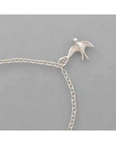 Armband mit kleinem Anhänger Schwalbe aus 925er Silber