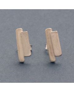 Kleine Ohrstecker Barbara, weiß gesiedet