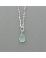 kleiner Anhänger Chalcedon-Tropfen und 925er Silber