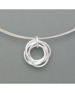 Kleiner Anhänger Ringspiel aus Silber