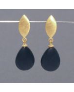 Onyx-Ohrhänger in Tropfenform, vergoldet