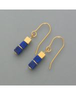 Würfel-Ohrhänger Lapislazuli, vergoldet