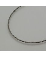 Zarte Edelsteinkette mit facettiertem Hämatit