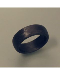 Ring aus Carbon, breit